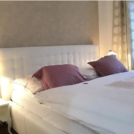 Romantic Petra - Free Parking Friday-sunday Appartement Praag