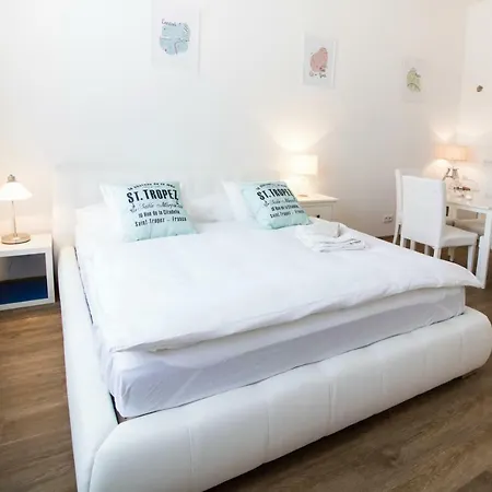 Appartement Romantic Petra - Free Parking Friday-sunday